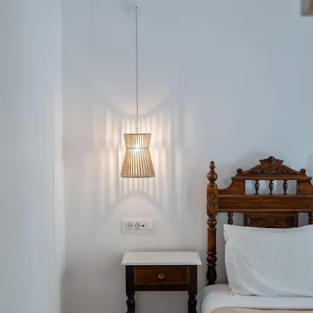 Aldea Hotel